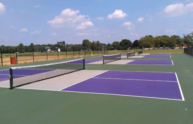 Sửa vũng sân pickleball 2 lớp ECOPICK 10% hạt cao su